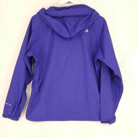 The North Face Hyvent 2.5L Hooded Jacket - Picture 3 of 10